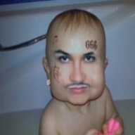 Саня Таpелкин